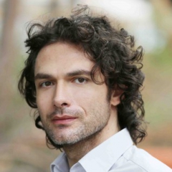 Fausto M