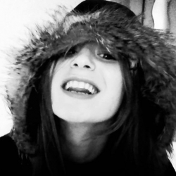AdéSmile