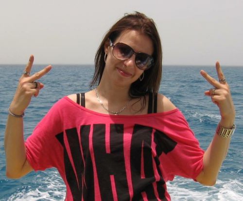 Carloine steve