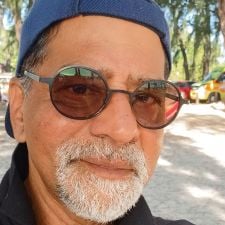 SEARCHING FOR WOMAN / MAN