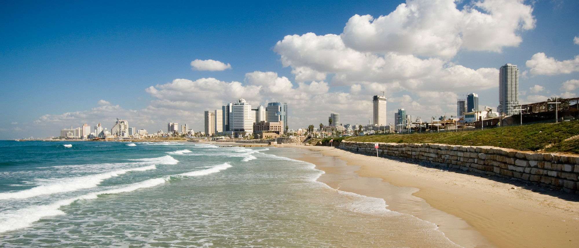 Job offers in Tel Aviv