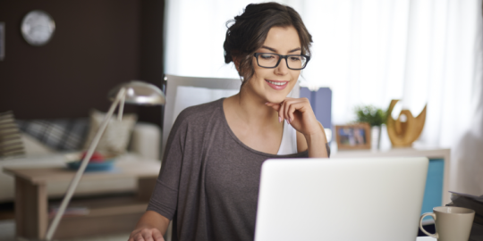 How do expats benefit from the global flexwork boom?