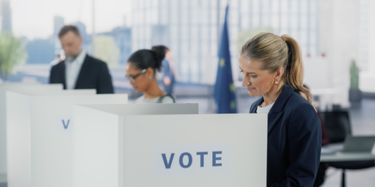Expatri&eacute;s : pouvez-vous voter aux &eacute;lections europ&eacute;ennes de 2024 ?