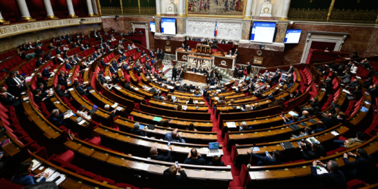 Qu&eacute; significa la victoria de la izquierda para la inmigraci&oacute;n en Francia