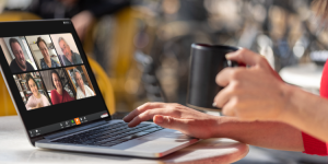 How to find the balance between remote work and expat life