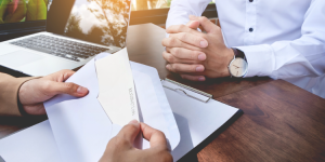 Démission en expatriation : comment s'y prendre ?