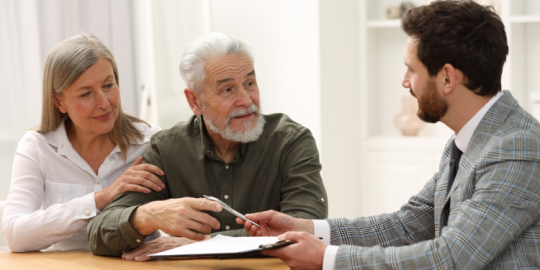 Ritornare a casa o restare all'estero durante la vecchiaia