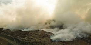 Actu de la semaine : un avion bombardier d'eau à la rescousse du centre d'enfouissement de Mare-Chicose