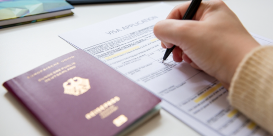 Inmigraci&oacute;n en 2024: Las &uacute;ltimas actualizaciones de Europa, el Medio Oriente, Asia y m&aacute;s