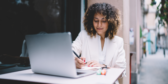 How to choose a remote work location abroad