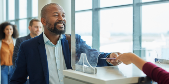 Inmigraci&oacute;n en Europa, Am&eacute;rica y m&aacute;s all&aacute;: Qu&eacute; esperar en 2025