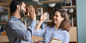 Opportunità per i giovani italiani all'estero: studio e lavoro oltre confine