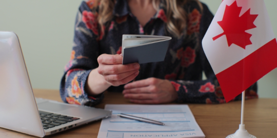 Canada: inasprimento delle regole di immigrazione per lavoratori stranieri e studenti
