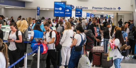 Restrizioni di viaggio negli Stati Uniti: consigli utili per i residenti stranieri