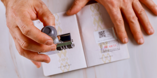 L'Arabia Saudita semplifica il rinnovo dell'Iqama per gli espatriati