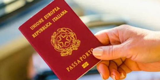 Carta d'identit&agrave; e passaporto per minori nati all'estero: guida per famiglie italiane espatriate
