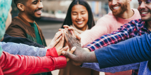 Small jobs, big support: How expats in Mauritius exchange skills and services