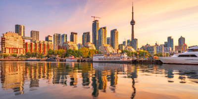 Réduction historique de l'immigration temporaire au Canada entre 2026 et 2028