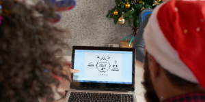 Easy digital Christmas gifts to send home when you live abroad