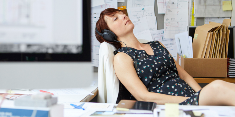 Siesta en la oficina: una cuesti&oacute;n de cultura ante todo