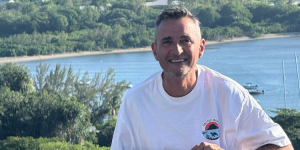 Protez Moris sensibilise contre les déchets plastiques et la pollution à Maurice