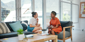 How to find a roommate abroad safely