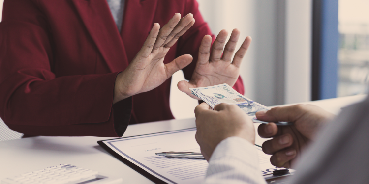 How to spot international employment scams