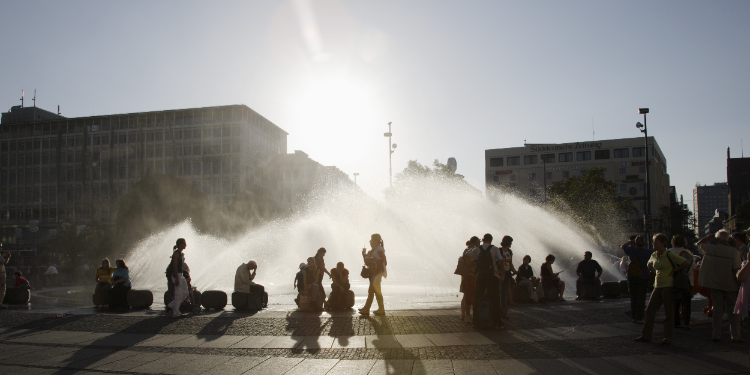 How heatwaves affect expat workers in Europe