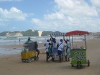 Alex a Natal: "365 giorni di sole e caldo all'anno"