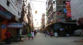 Crystal in New Delhi: "Indians tend to be hard-working and put their families first"