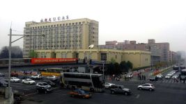 Marco a Pechino: "In Cina possibilità di lavoro più soddisfacenti rispetto all'Italia"