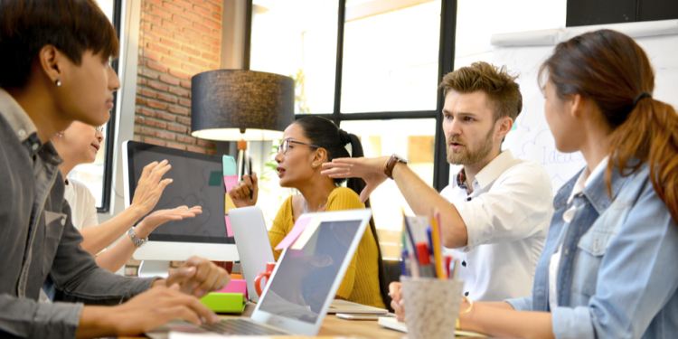 Carriere a l'etranger