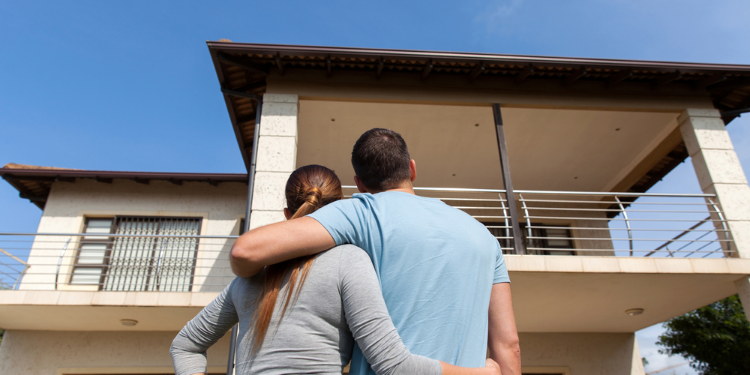 couple souhaitant acheter une nouvelle maison