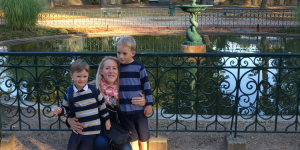 Ensuring the integration of your children in a new school abroad 