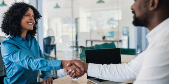 Negoziare lo stipendio per un lavoro all'estero