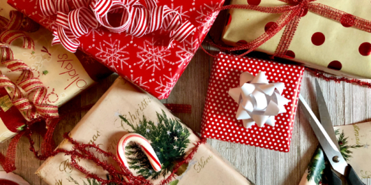 Envoyer des cadeaux à la maison pour Noël...