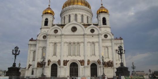 Dante in Moscow: 