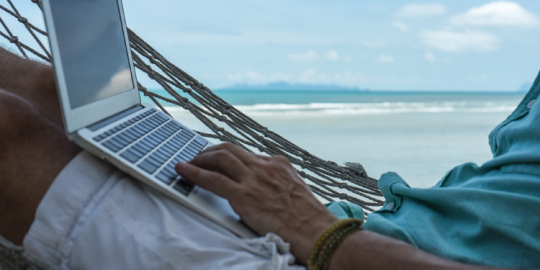 Essere scrittore di viaggio: non è tutto oro quello che luccica