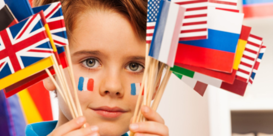  Bambini bilingue: introdurre una nuova lingua in casa con la babysitter 