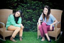 Between Antwerp and Tel Aviv