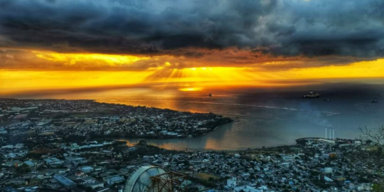 Panorama: A look at Port-Louis from above
