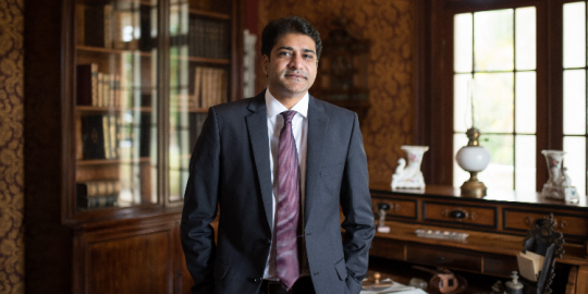 Ken  Poonoosamy, DG p.i de lEconomic Development Board, nous parle du Premium Visa