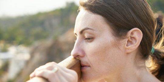 L'impact de la restriction de mouvement sur la santé mentale des expatriés