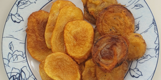 « Baja », « dipain frire », « gâteau pomme de terre » : des recettes faciles à tester pendant le confinement