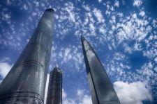 Le grand bond au milieu