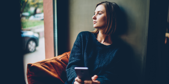 Famiglie separate dalla crisi: il grido disperato degli espatriati 