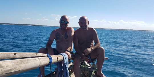 Un mexicano en Tanzania, Pedro: 