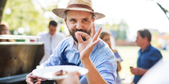 Creole expression: Lalang aplodi