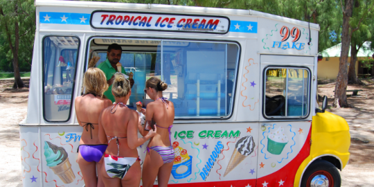 Expat Nicola takes you on a Mauritian street food tour