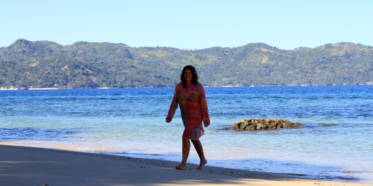 Voyages et Expériences dans les îles